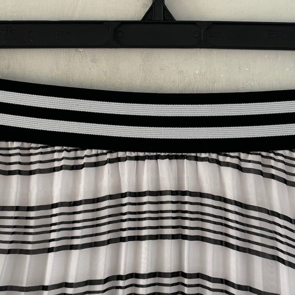 Joie Striped Skirt (NWT) - Picture 5 of 13